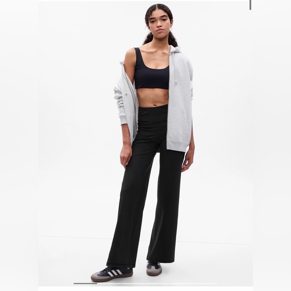 NWT GapFit High Rise Wide-Leg Power Leggings - Picture 1 of 8